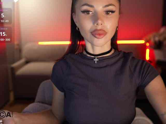 KatrinaMoreno webcam