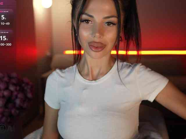 KatrinaMoreno webcam