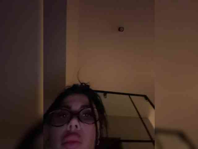 quest chat KatrinMoreno