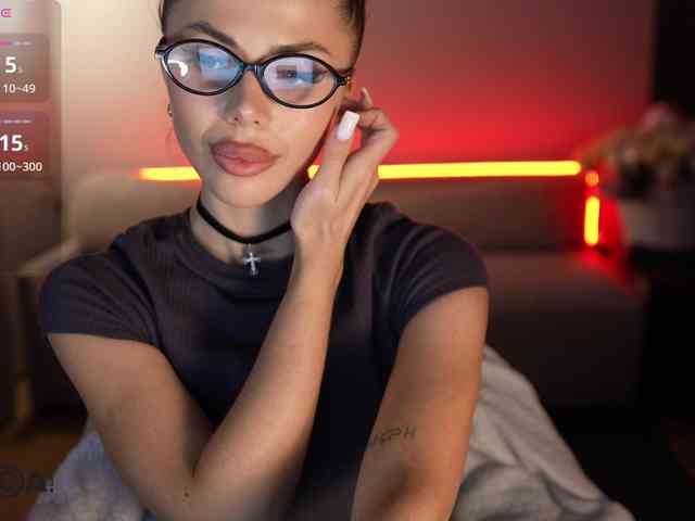 KatrinaMoreno webcam