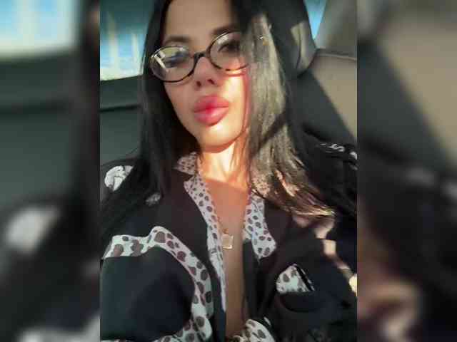 KatrinaMoreno webcam