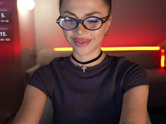 KatrinaMoreno webcam