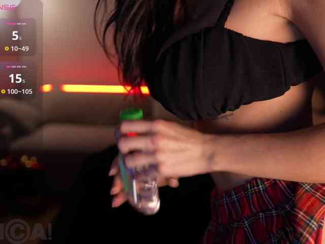 KatrinaMoreno webcam