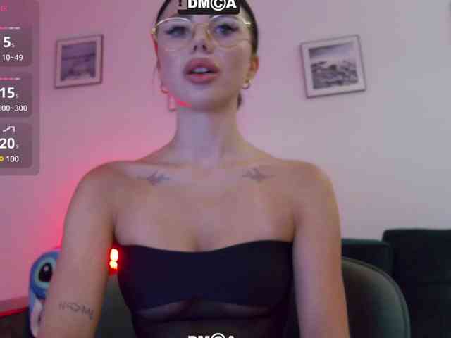 KatrinaMoreno webcam