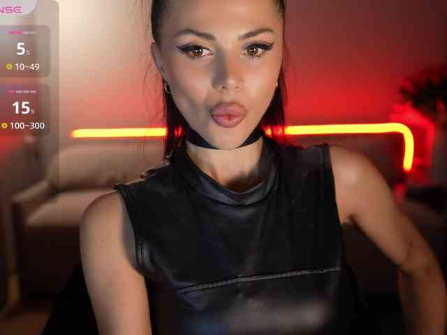 KatrinaMoreno webcam