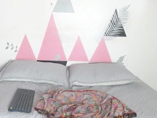 CamiilaReyes Porn Show