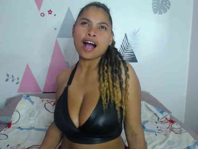 CamiilaReyes CamiilaReyes