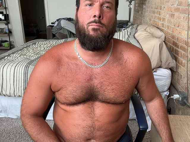 Barebackheat