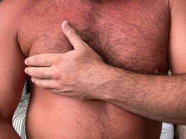 Barebackheat
