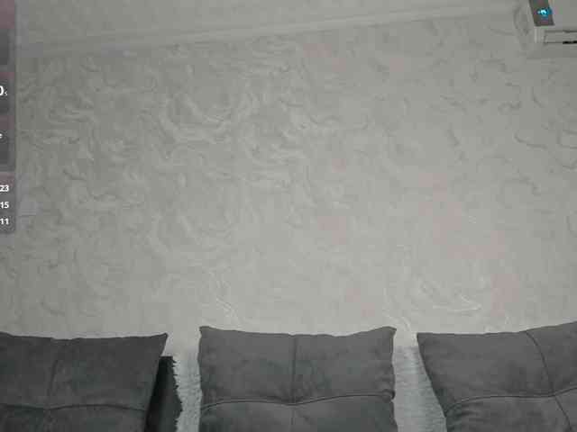 YukiMiii webcam