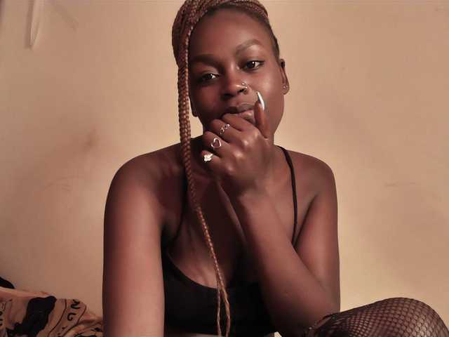 Sexyivy's BongaCams show and profile