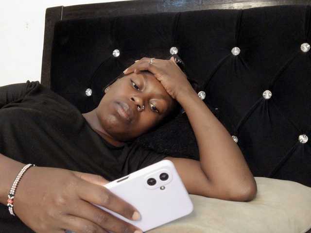 Sexyivy's BongaCams show and profile