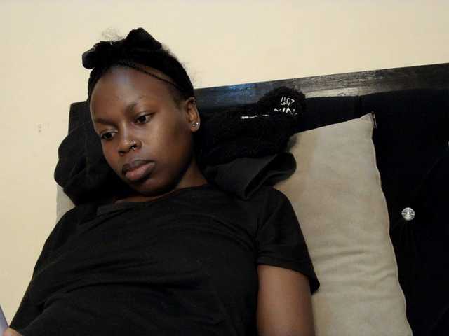 Sexyivy's BongaCams show and profile