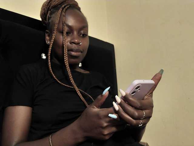 Sexyivy's BongaCams show and profile