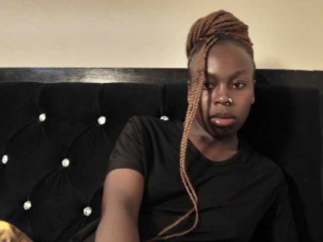 Sexyivy's BongaCams show and profile