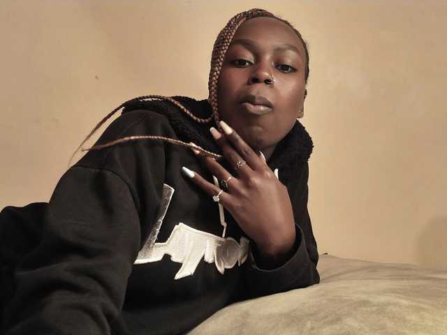 Sexyivy's BongaCams show and profile