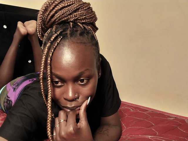 Sexyivy's BongaCams show and profile