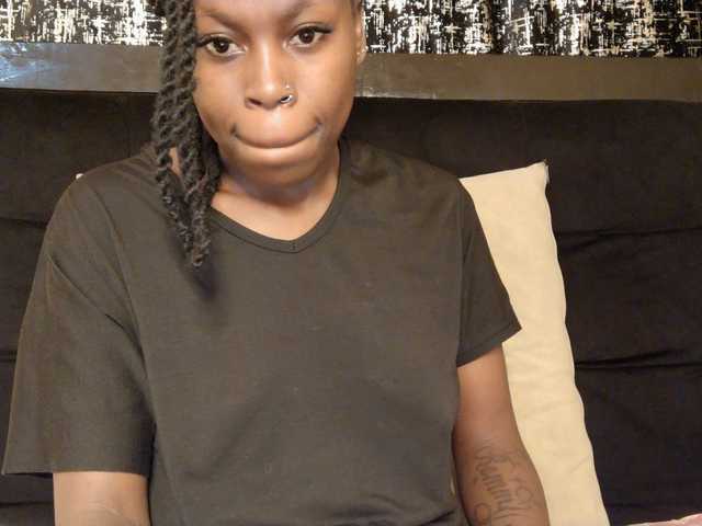 Sexyivy's BongaCams show and profile