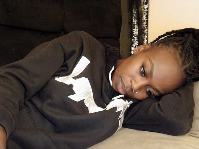 Sexyivy live cam profile