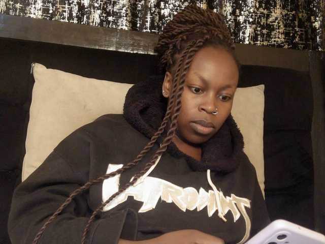 Sexyivy's BongaCams show and profile