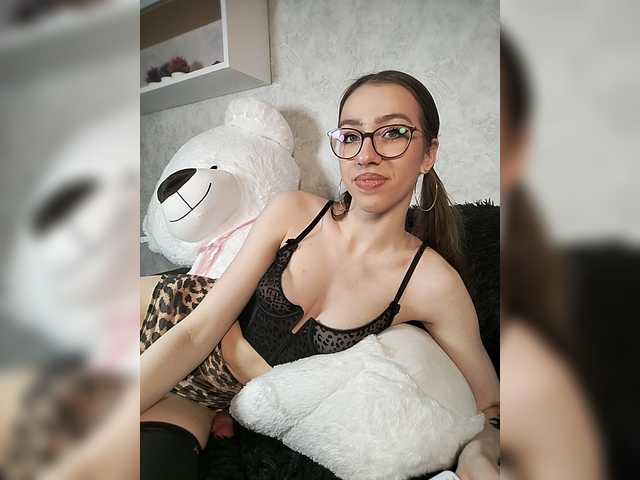 evaangel from BongaCams