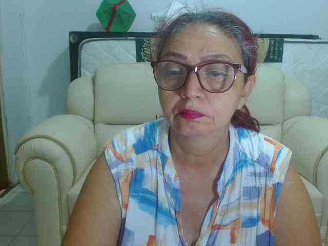 LorenaTits webcam