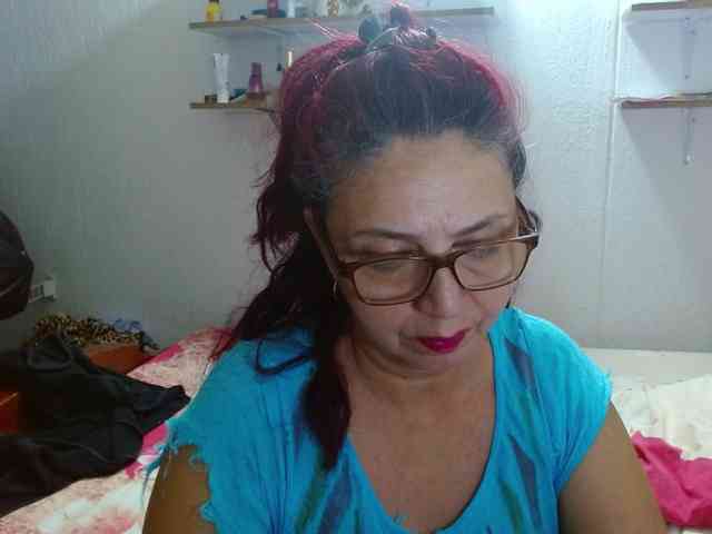 LorenaTits webcam
