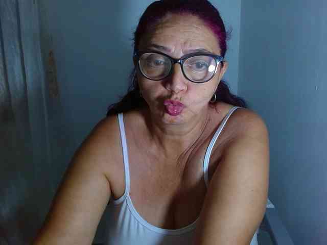 LorenaTits webcam