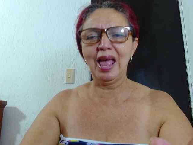LorenaTits webcam