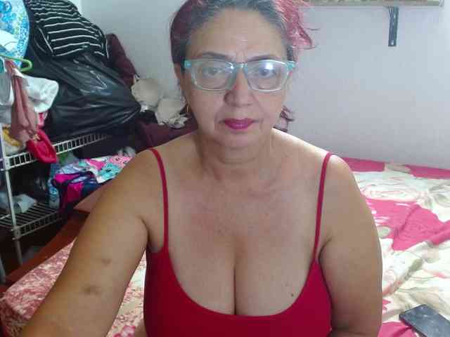 LorenaTits webcam