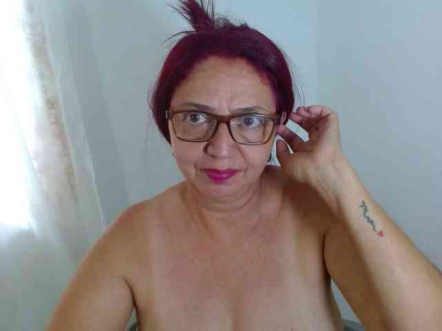 LorenaTits webcam
