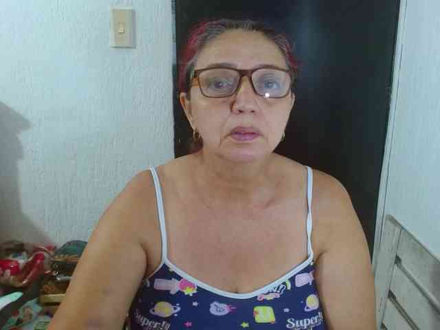 LorenaTits webcam