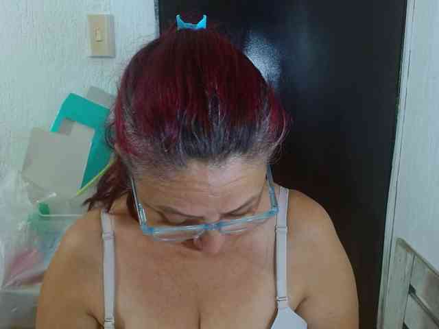 LorenaTits webcam
