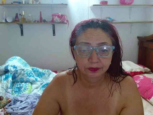 LorenaTits webcam