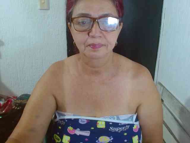 LorenaTits webcam