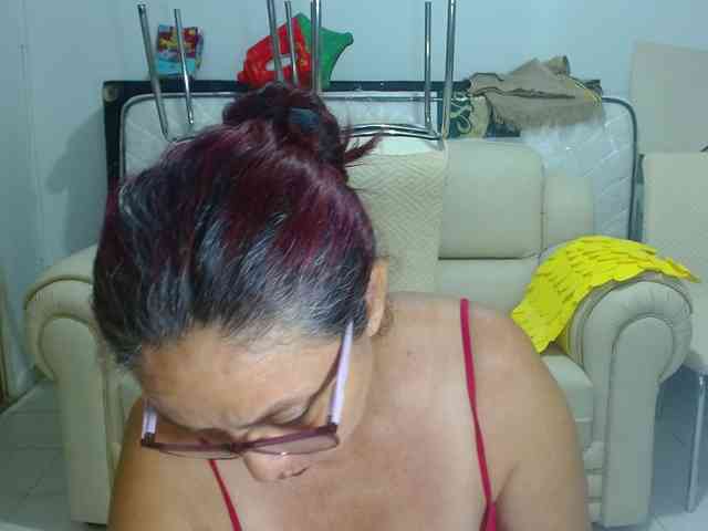 LorenaTits webcam