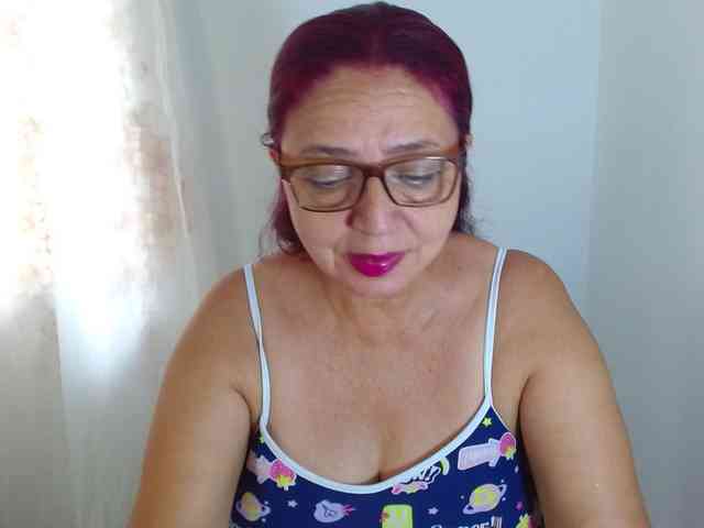 LorenaTits webcam