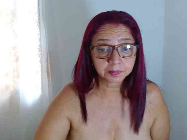 LorenaTits webcam