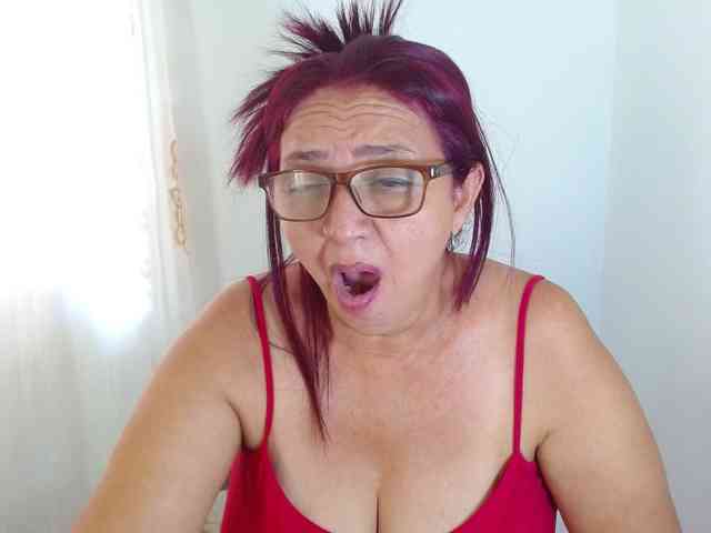 LorenaTits webcam