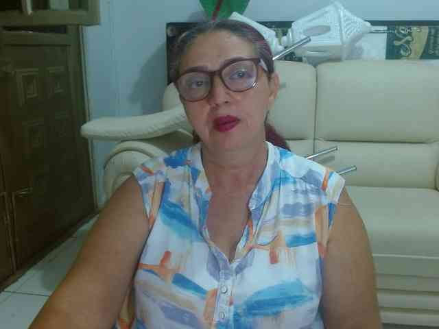 LorenaTits webcam