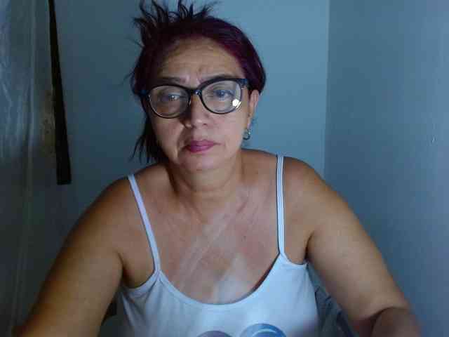 LorenaTits webcam