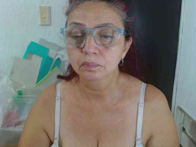 LorenaTits webcam
