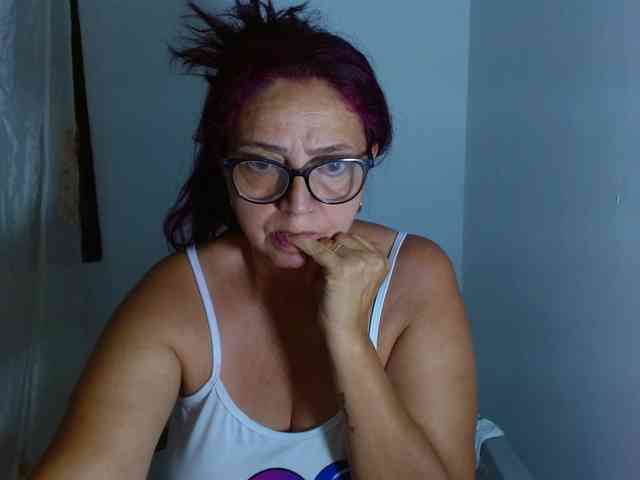 LorenaTits webcam