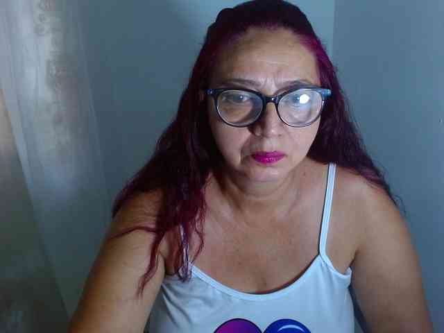 LorenaTits webcam
