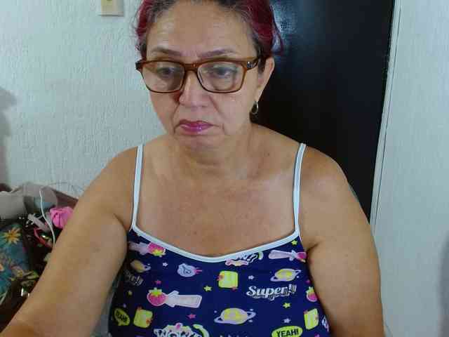 LorenaTits webcam