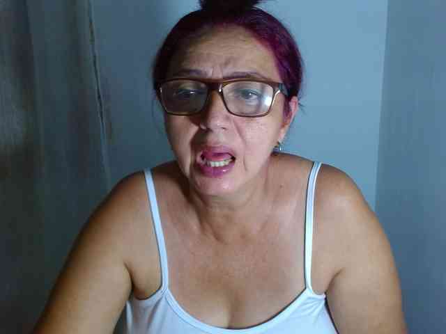 LorenaTits webcam