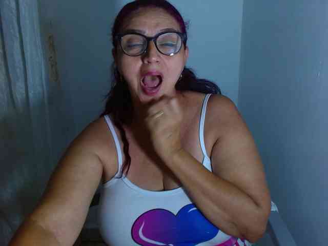 LorenaTits webcam