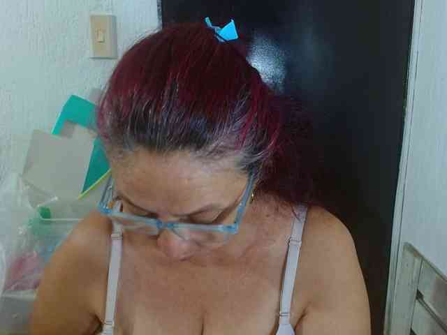 LorenaTits webcam