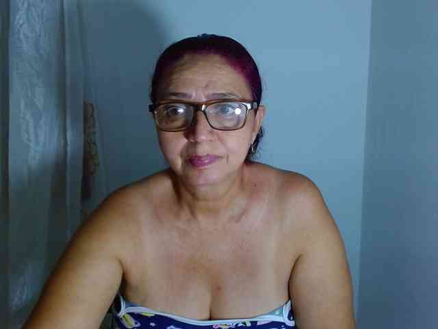 LorenaTits webcam