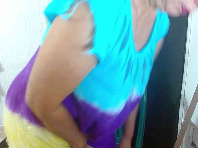 LorenaTits webcam